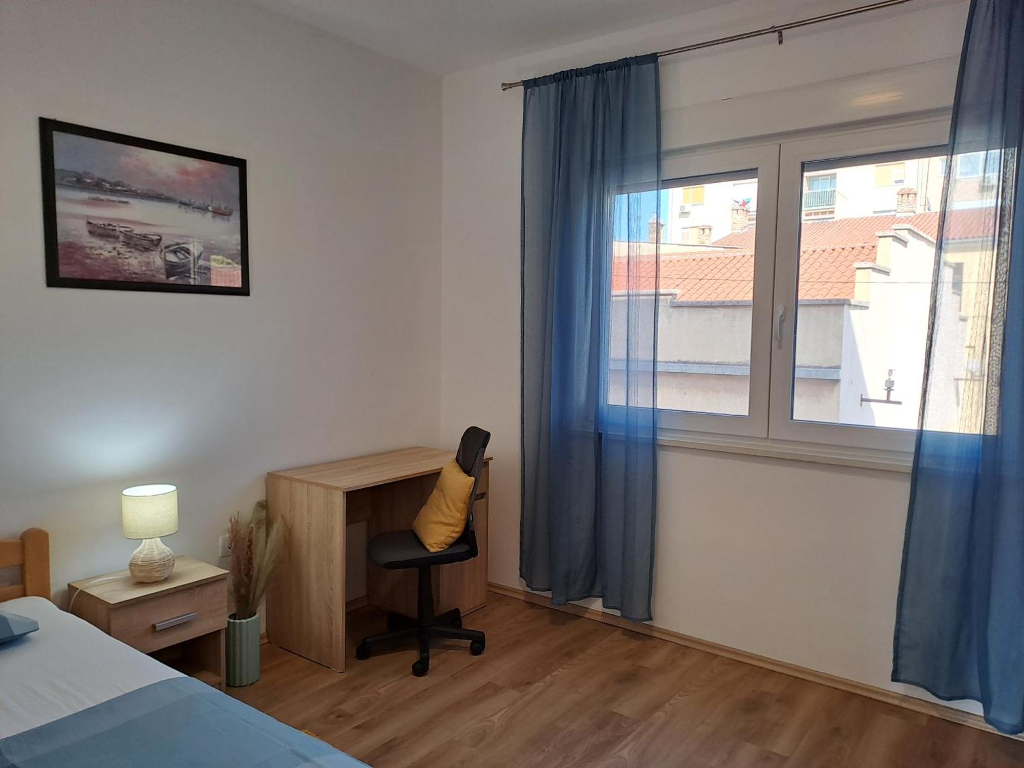 Yulia Apartman Pula Bagian luar foto